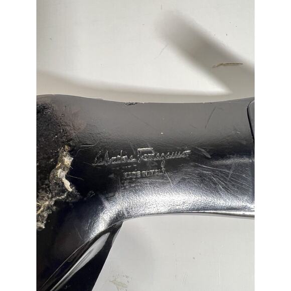 Salvatore Ferragamo EUC Black Patent Leather Kitten Heel Bow Slides Shoes 7 B - Picture 11 of 11